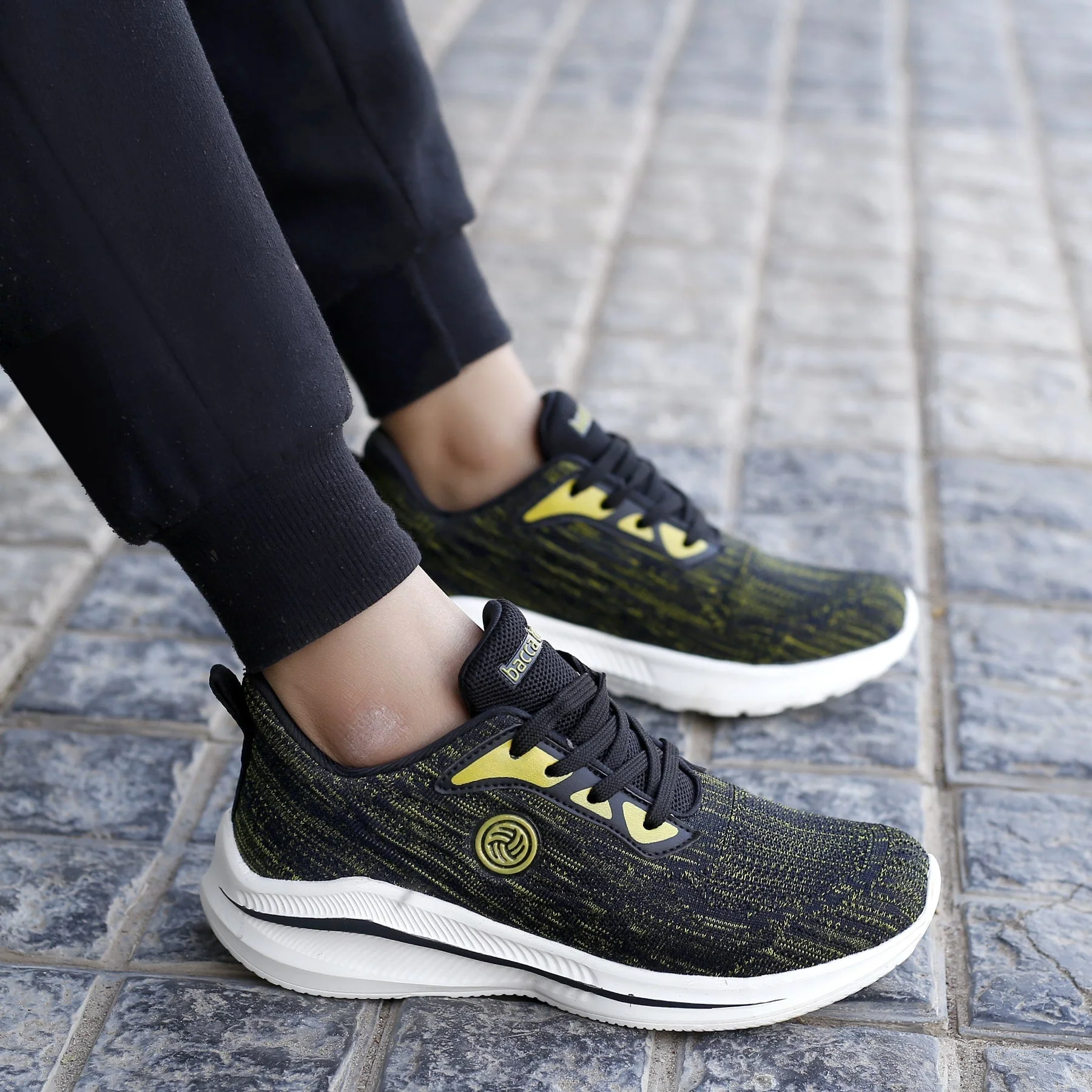 Bacca Bucci Boys or Girls Essential Knit Running Sports Shoe (Age: 8 year to 12 years) - Image 4