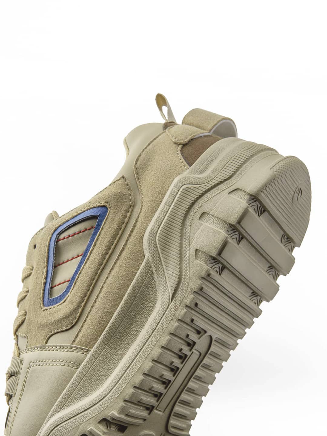 EVOLVE - Image 13