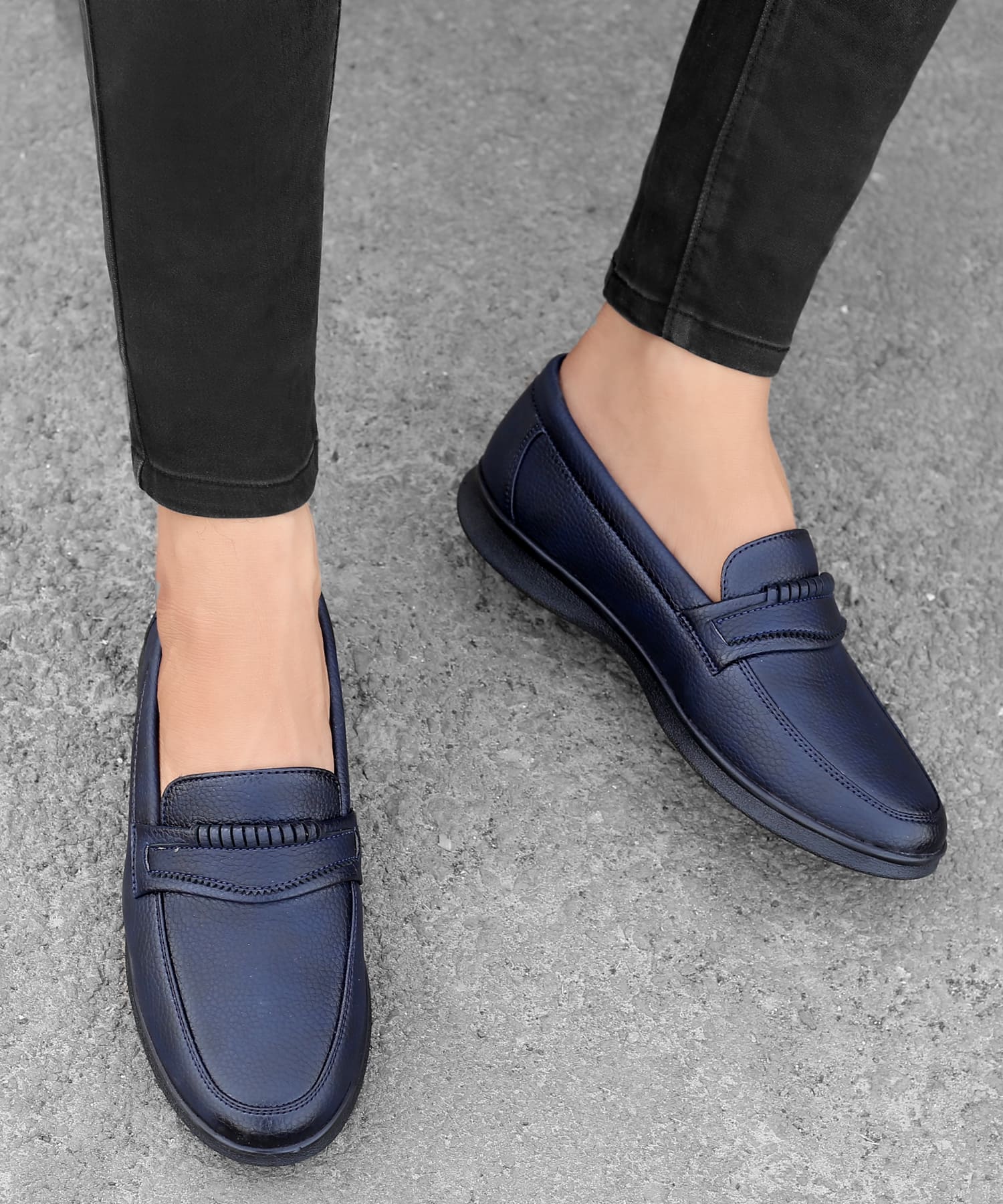 Bacca Bucci MUNICH Dress Loafer Moccasins Driving Shoes for Men - Image 10
