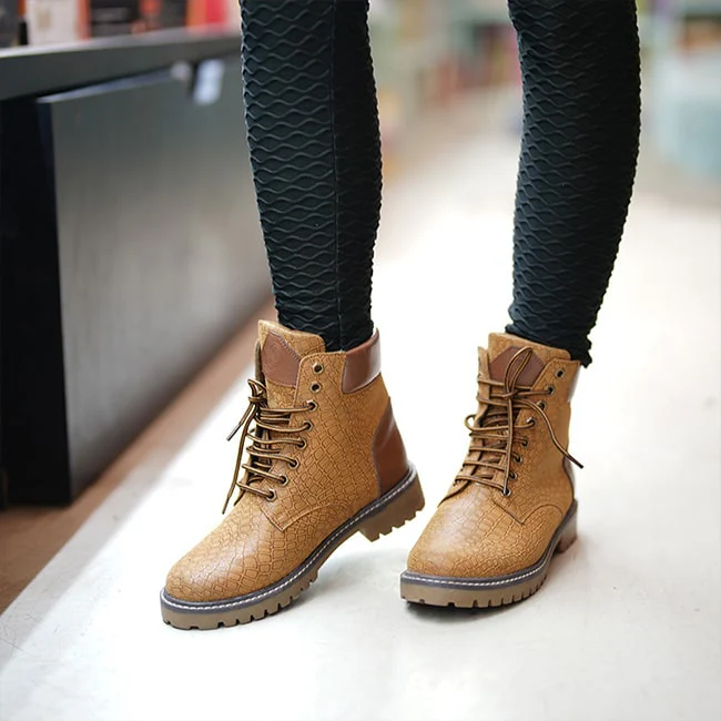 Bacca Bucci WOMEN Genuine-Leather High-Ankle Chukka Boots | Model Name: VIENNA - Image 4