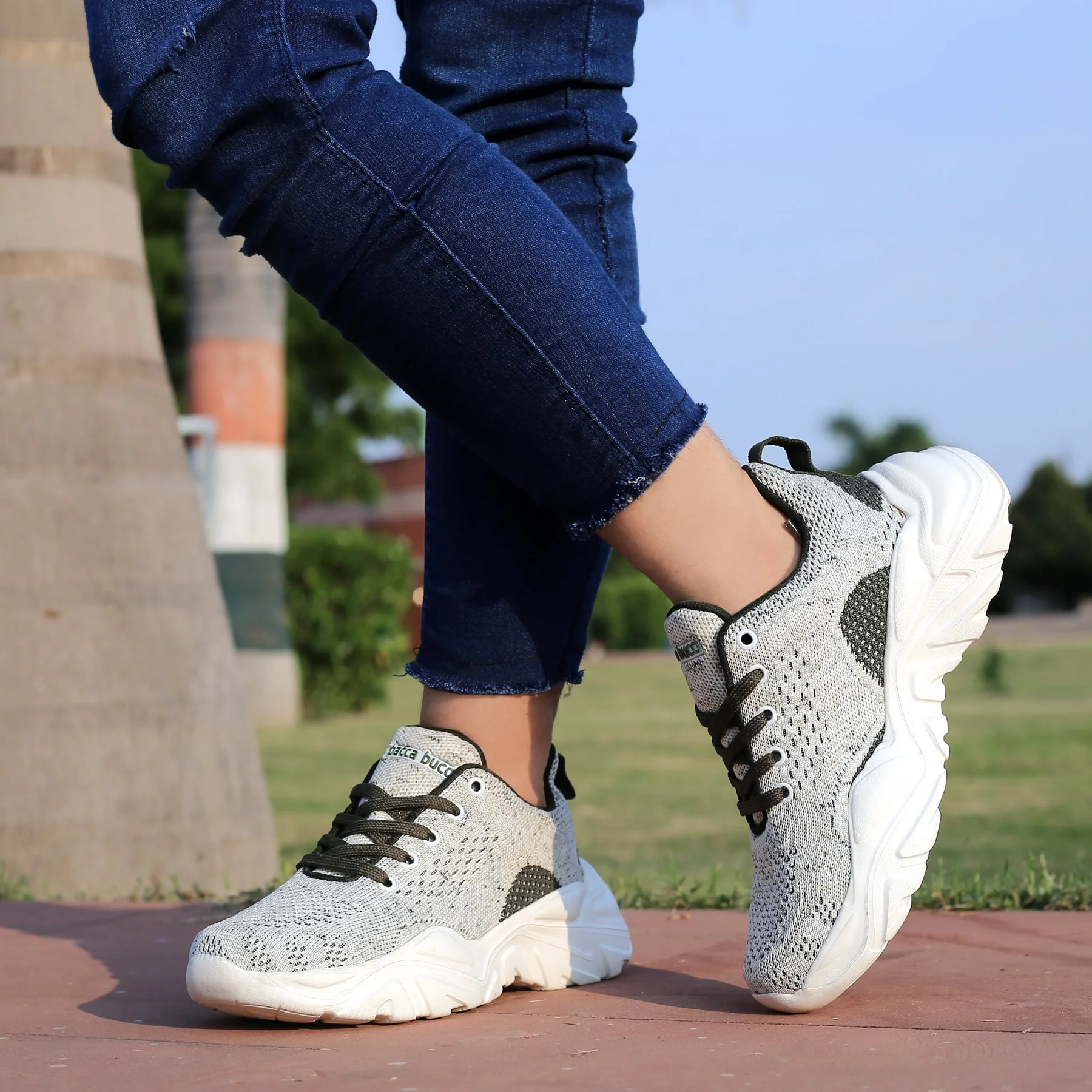 Bacca Bucci Women CHARLOTTE Low-top Platform Fashion Shoes | Street-Wear Knitted Chunky Sneakers - Image 3