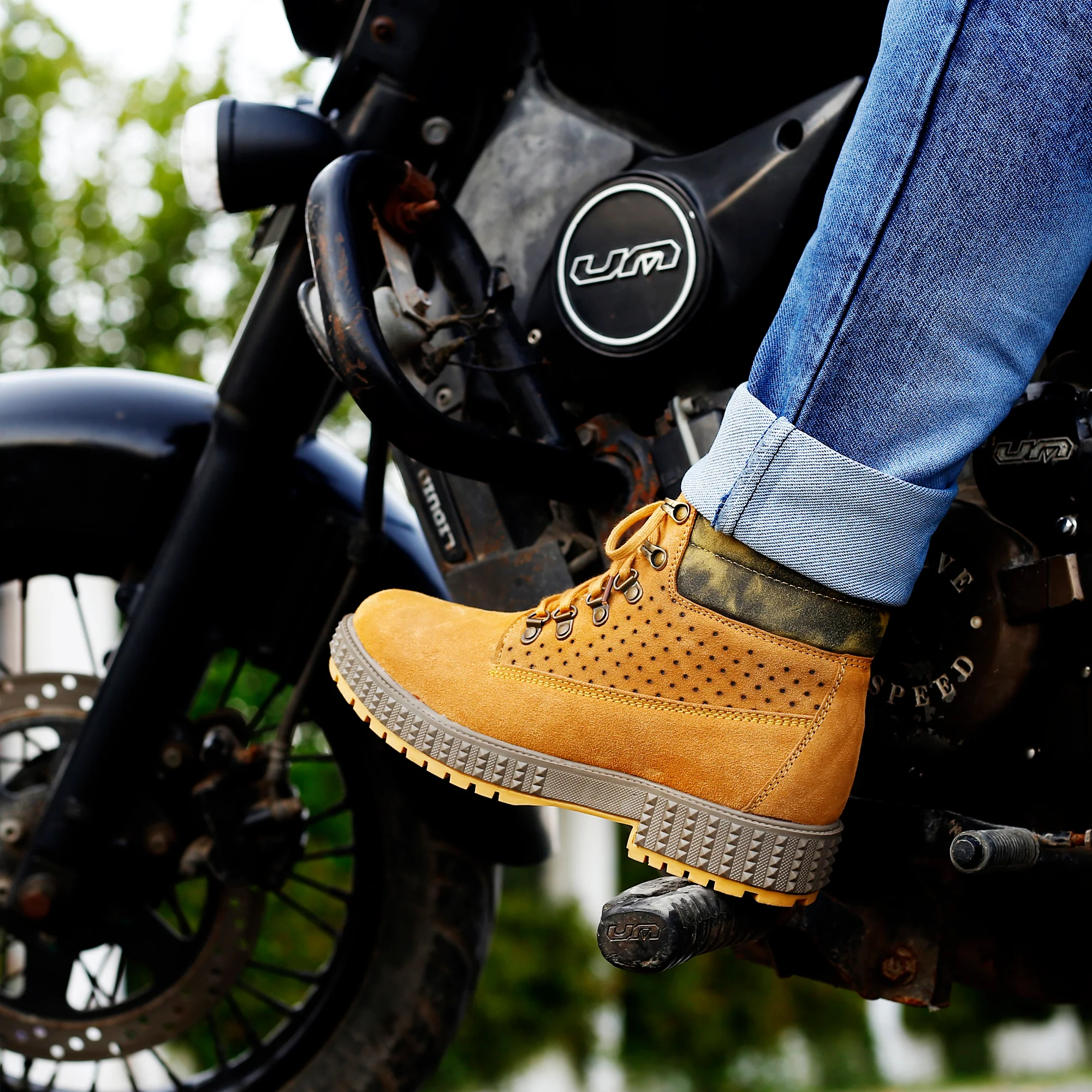Bacca Bucci URBAN Suede Leather Boots | Durable Suede Leather for Extra Comfort & Breathability - Image 4